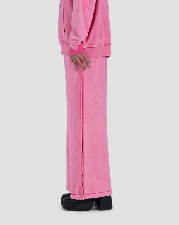 Washed pink pants