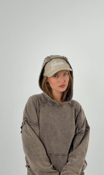 Embroidery Beige Cap ||